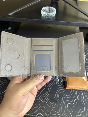 MagSafe Wallet Style Card Holder – Slim Wallet Built-in Stand!