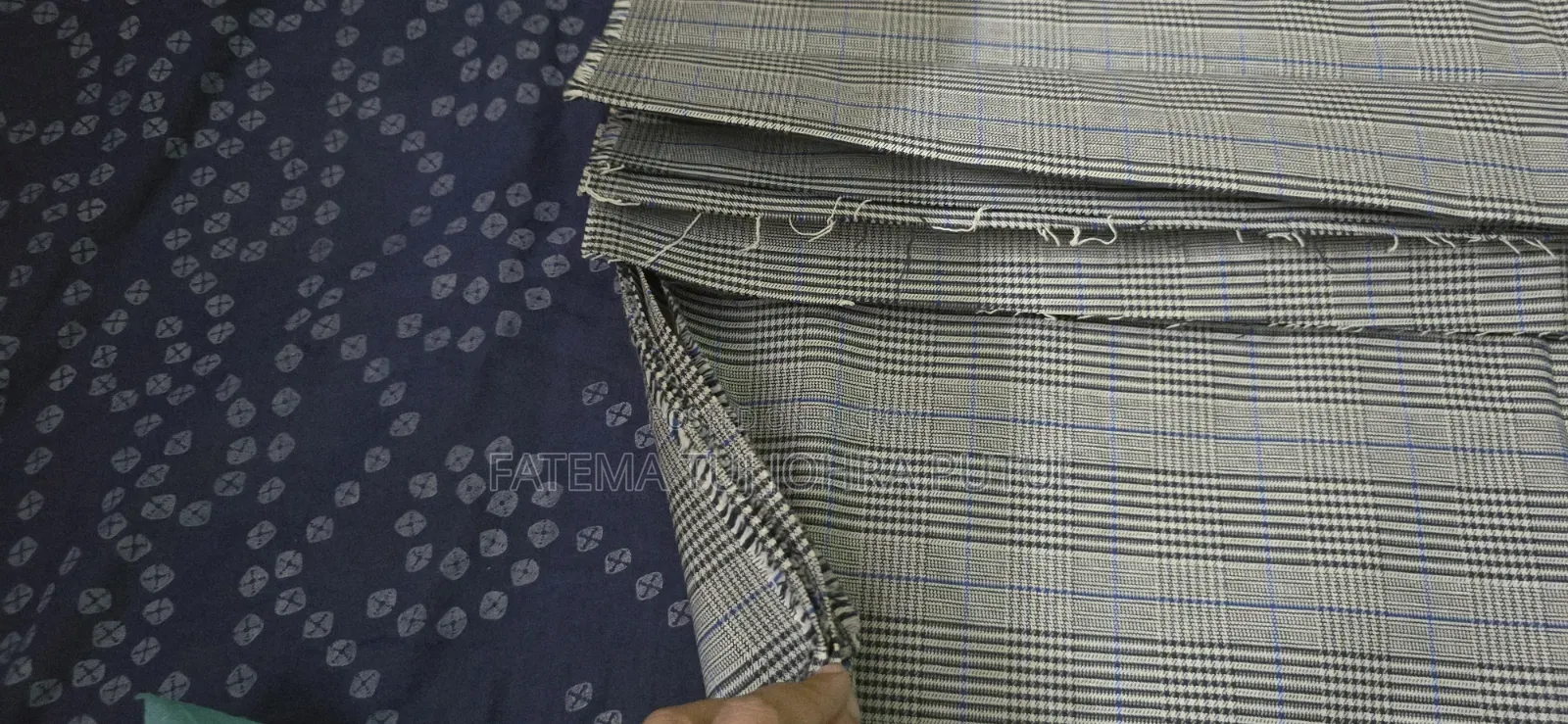 ইতালিয়ান সুইট চেক আনকম্প্লিট ব্লেজার সেট