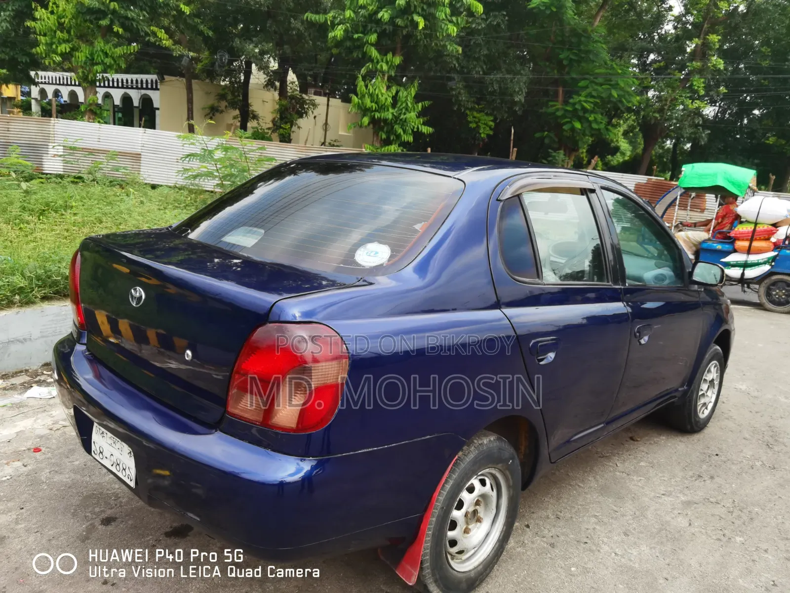 Toyota Platz 2000 Blue