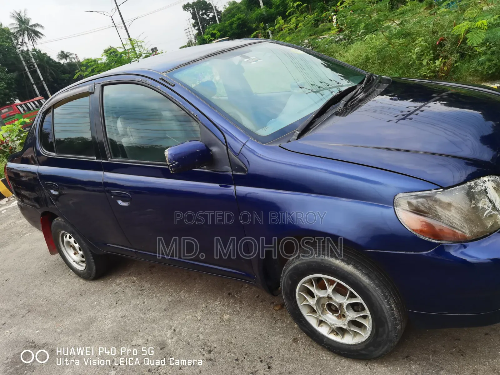 Toyota Platz 2000 Blue