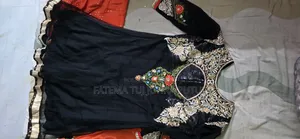 নেটের মধ্যে ৪ পিসের সেট।। লেহেঙ্গা