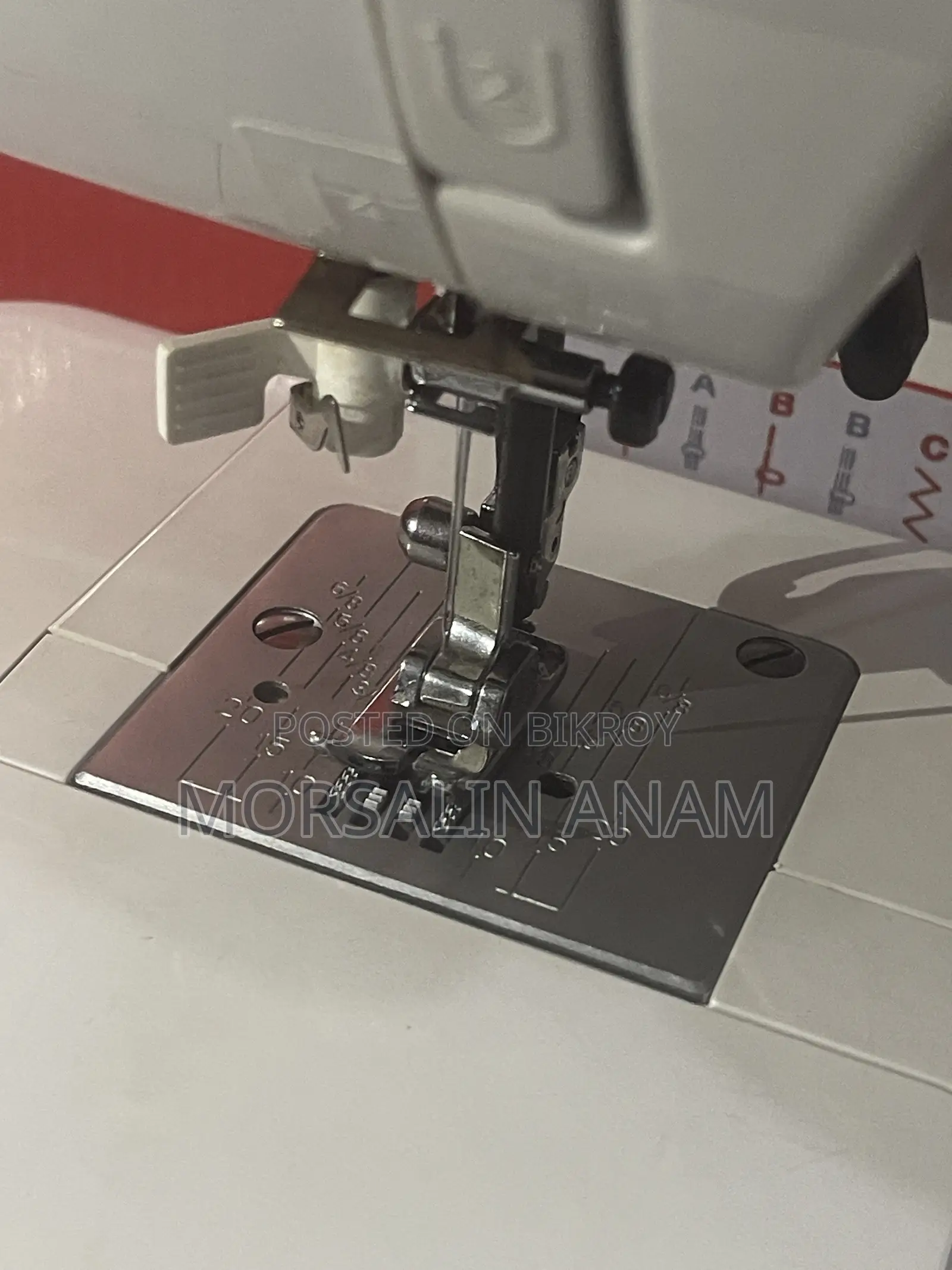 Singer SM024 Sewing Machine Brand New Box Just 1 Day Use