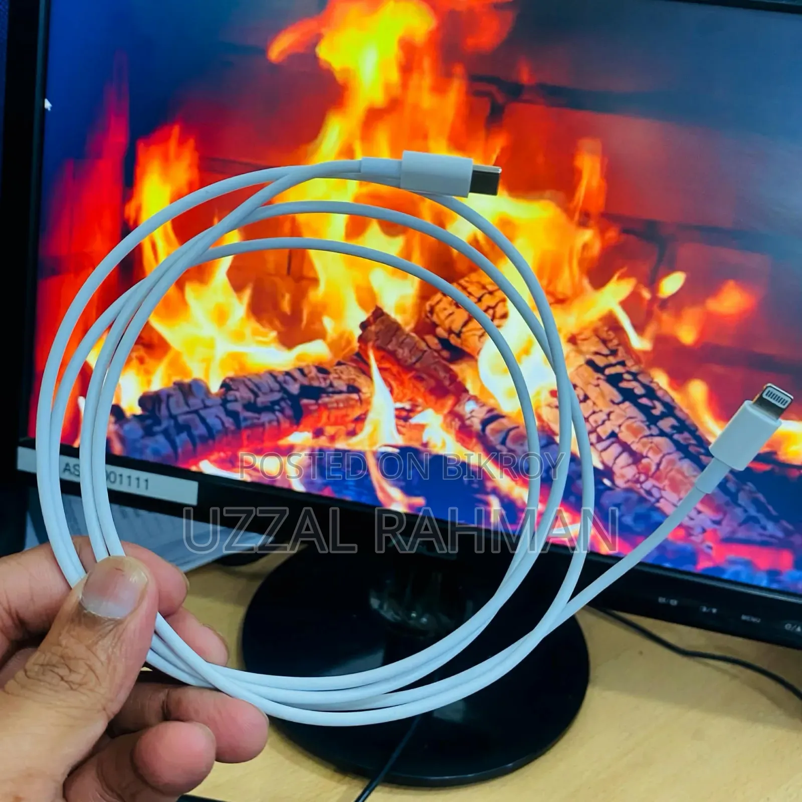 iPhone 14 Pro Max Charger