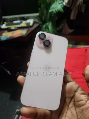 Apple iPhone 15 128 GB Pink