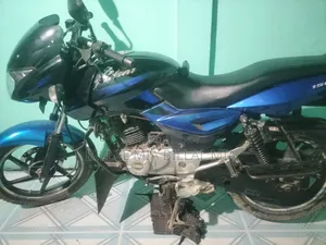 Bajaj Pulsar 150 2017 Blue