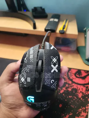 Logitech G402 for Sell With Grip Tape!! Box and Memo Availabl
