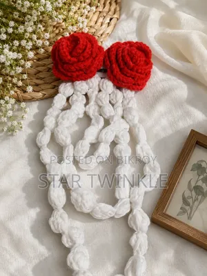 Crochet Rose Hair Clip / Gajra