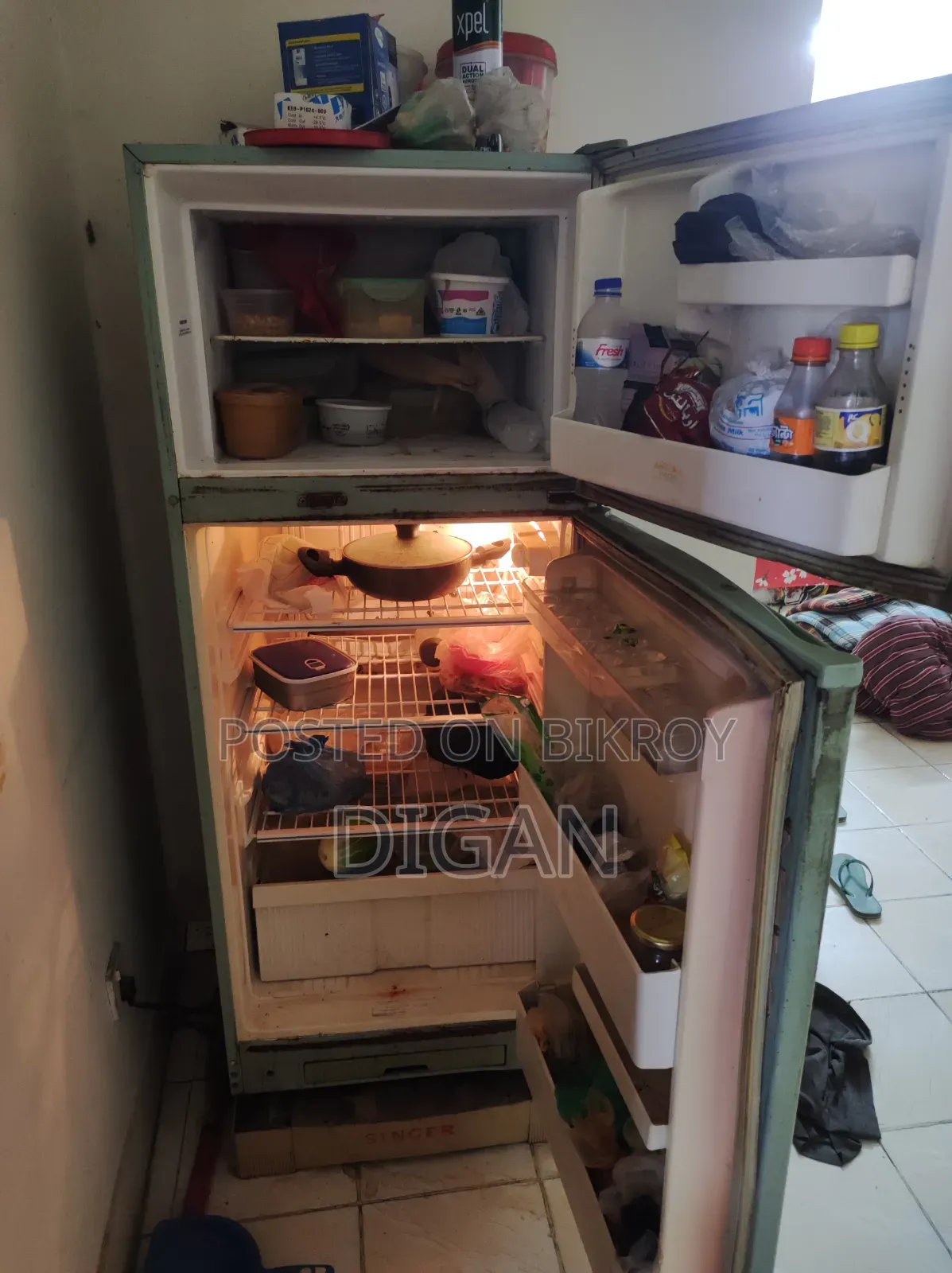 Singer Fridge