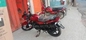 Bajaj Discover 135 2011 Red