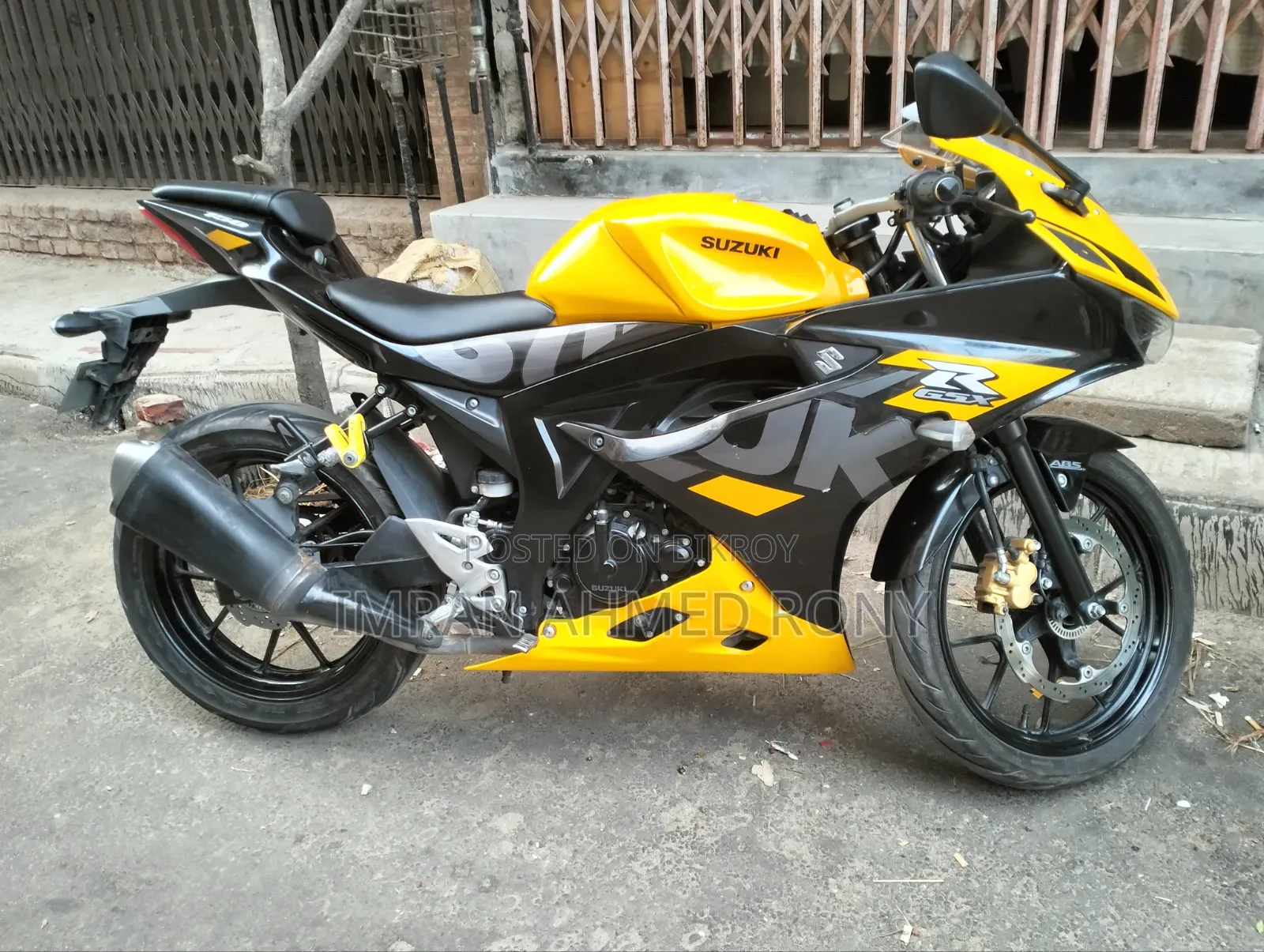 Suzuki GSX-R150 2025 Yellow