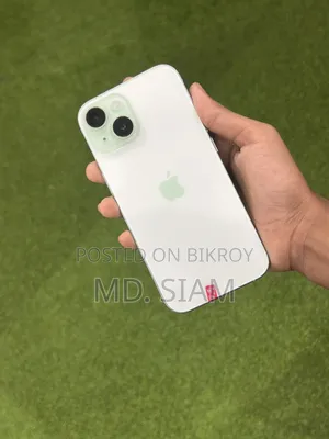 Apple iPhone 15 128 GB Green