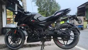 Bajaj Pulsar N160 2023 Black
