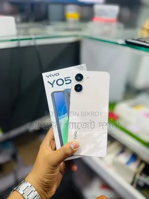 New Vivo Y05 128 GB White