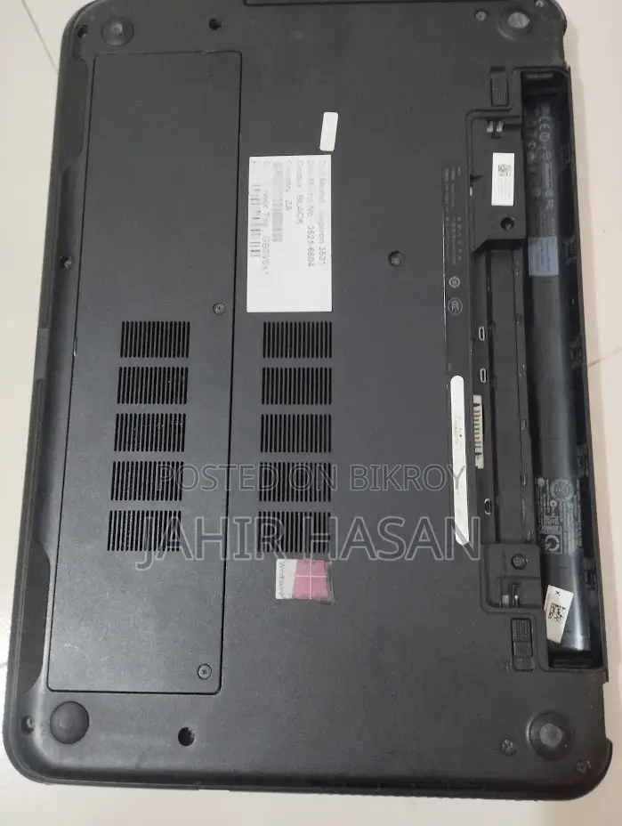 Laptop Dell Inspiron 15 4GB Intel Core i3 HDD+SSD 1T