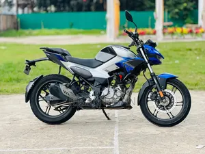 হিরো এক্সট্রিম ১২৫আর ২০২৫ ব্লু