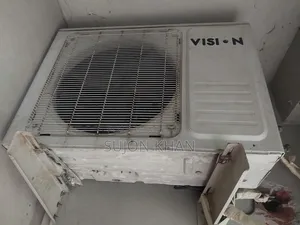 ভিশন এসি দেড় টন খুব ভালো বাসায় রানিং আছে