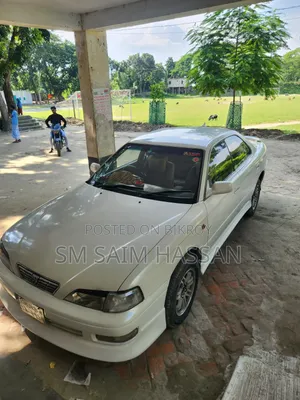 Toyota Vista 1996 Pearl