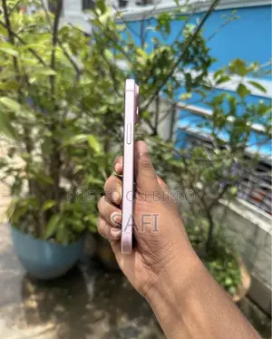 New Apple iPhone 15 128 GB Pink