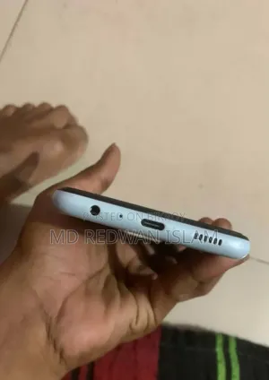 Samsung Galaxy F13 128 GB