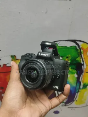 Canon Eos M50 Mark Ii With 15-45mm Lens