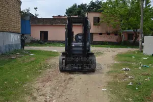 Toyota 3.5 Ton Forklift