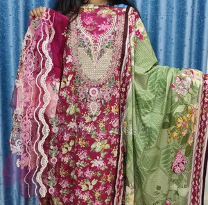 পাকিস্তানি ইন্সপায়ার্ড ড্রেস বাই বোরোনি