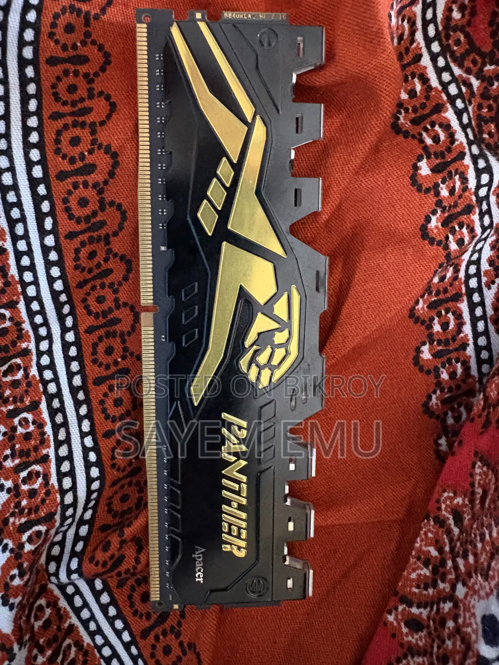 Apacer Panther Golden 16 GB DDR4 3200 MHz Desktop RAM