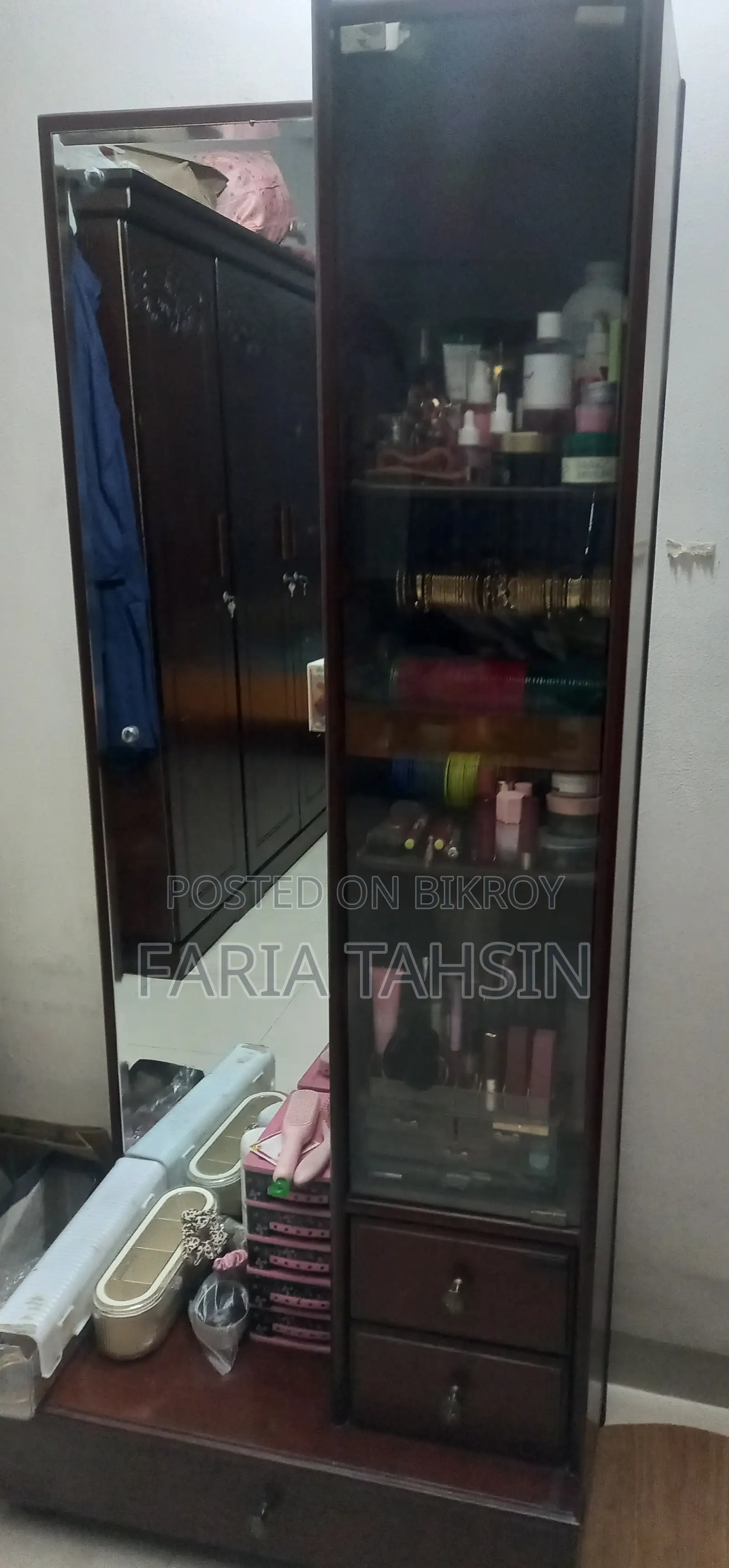 ড্রেসিং টেবিল বিক্রির জন্য