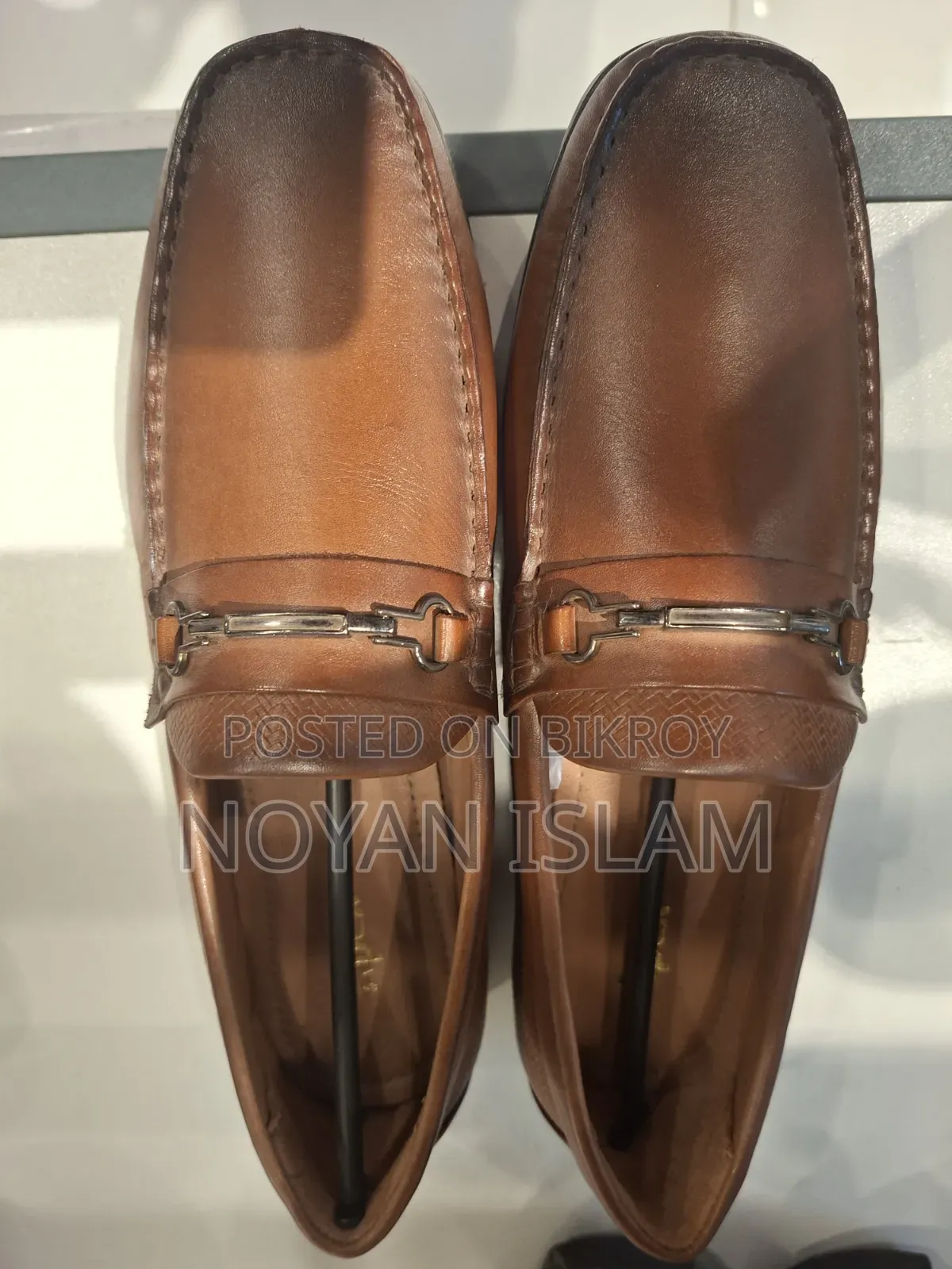 অ্যাপেক্স মেন লোফার্স শো