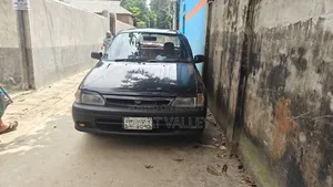 Toyota Starlet Glanza 1995 Black