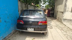Toyota Starlet Glanza 1995 Black