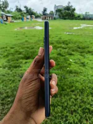 New Infinix Hot 50 128 GB Blue