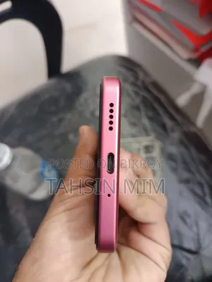 নতুন ভিভো ওয়াই২১ ১২৮ জিবি লাল