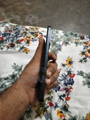 Oppo Reno7 256 GB Black