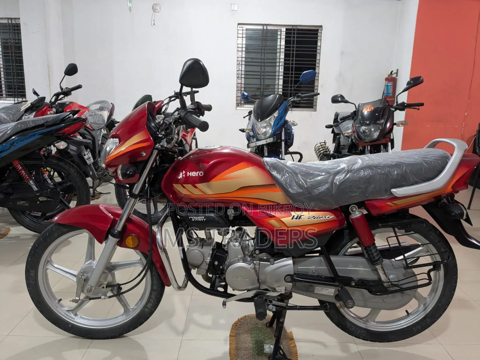 Hero HF Deluxe 2024 Red