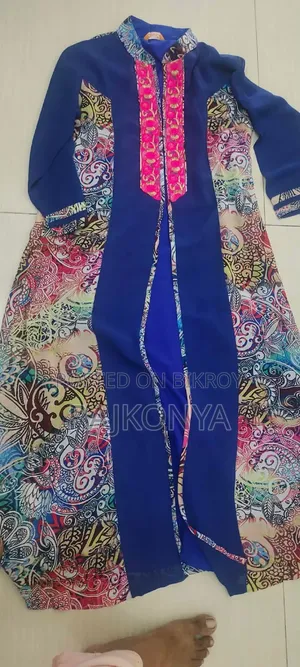 টেক্স মার্ট থেকে সিঙ্গেল কুর্তি
