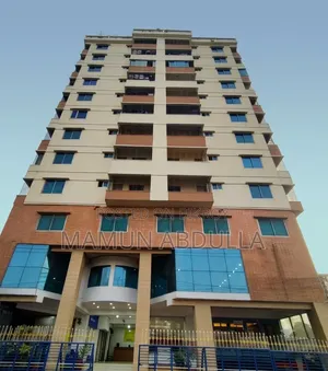 Commercial Space for Sale on Badda Main Road.