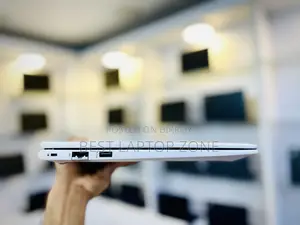 ল্যাপটপ HP ProBook 440 G10 16GB Intel Core I7 SSD 512GB