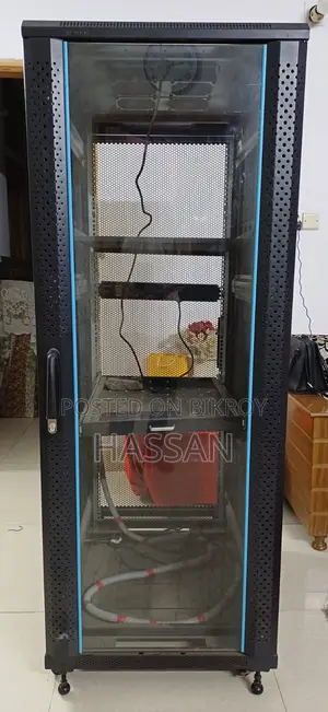 Toten 32u Server Rack for Office/Data Lab