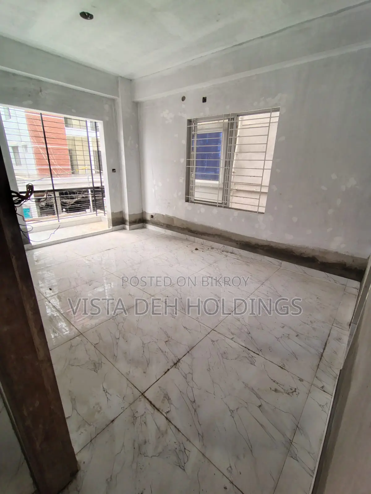 Furnished 4bdrm Apartment in Vista, Aftab Nagar for Sale