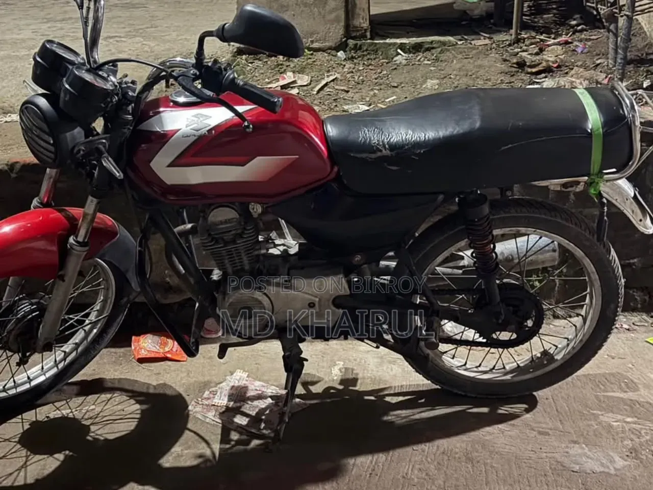 বাজাজ সিটি ১০০ ২০০১ লাল