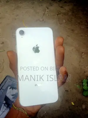 Apple iPhone XR 64 GB White