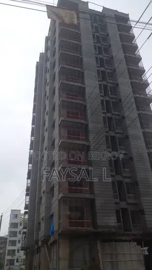 গ্রীন মডেল টাউনে বি-ব্লকে ফ্ল্যাট বিক্রয় হবে।