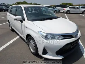 Toyota Corolla Fielder 2021 White
