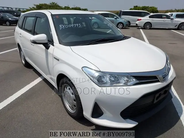 Toyota Corolla Fielder 2021 White