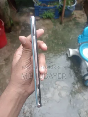 Vivo Y19 128 GB Blue