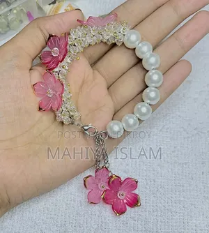 Handmade flower bracelet for gift
