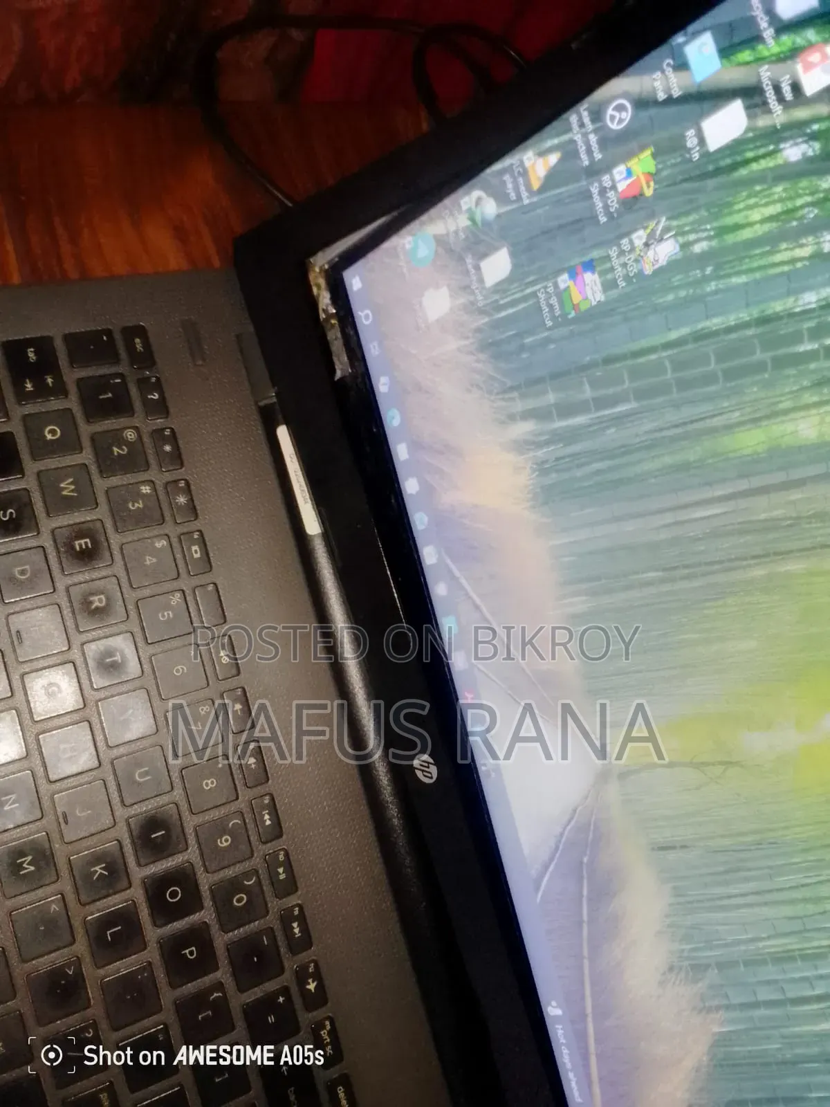 Laptop HP 250 G6 4GB Intel Core I3 HDD+SSD 1T