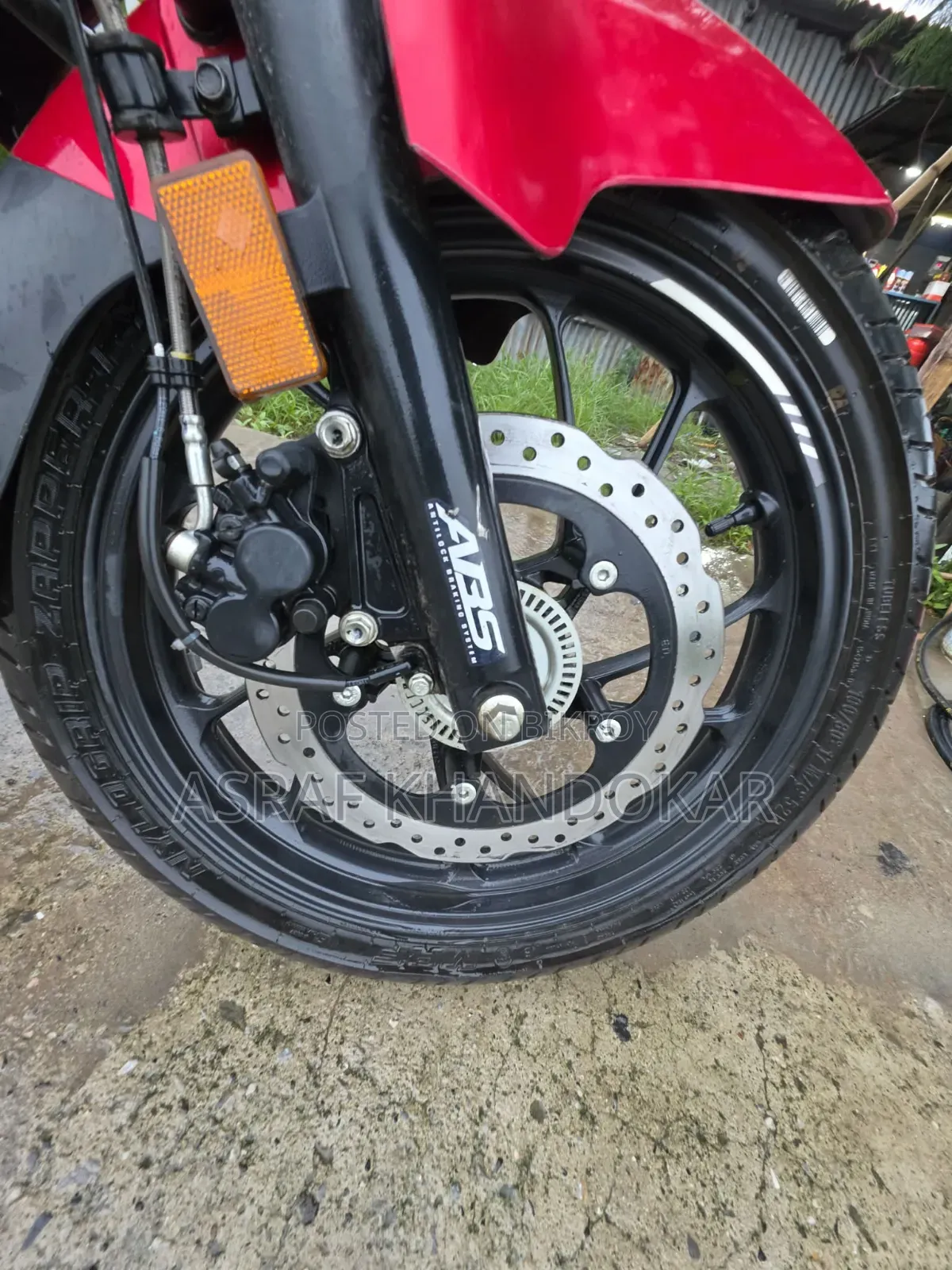 Hero Hunk 150R Xtec 2025 Red