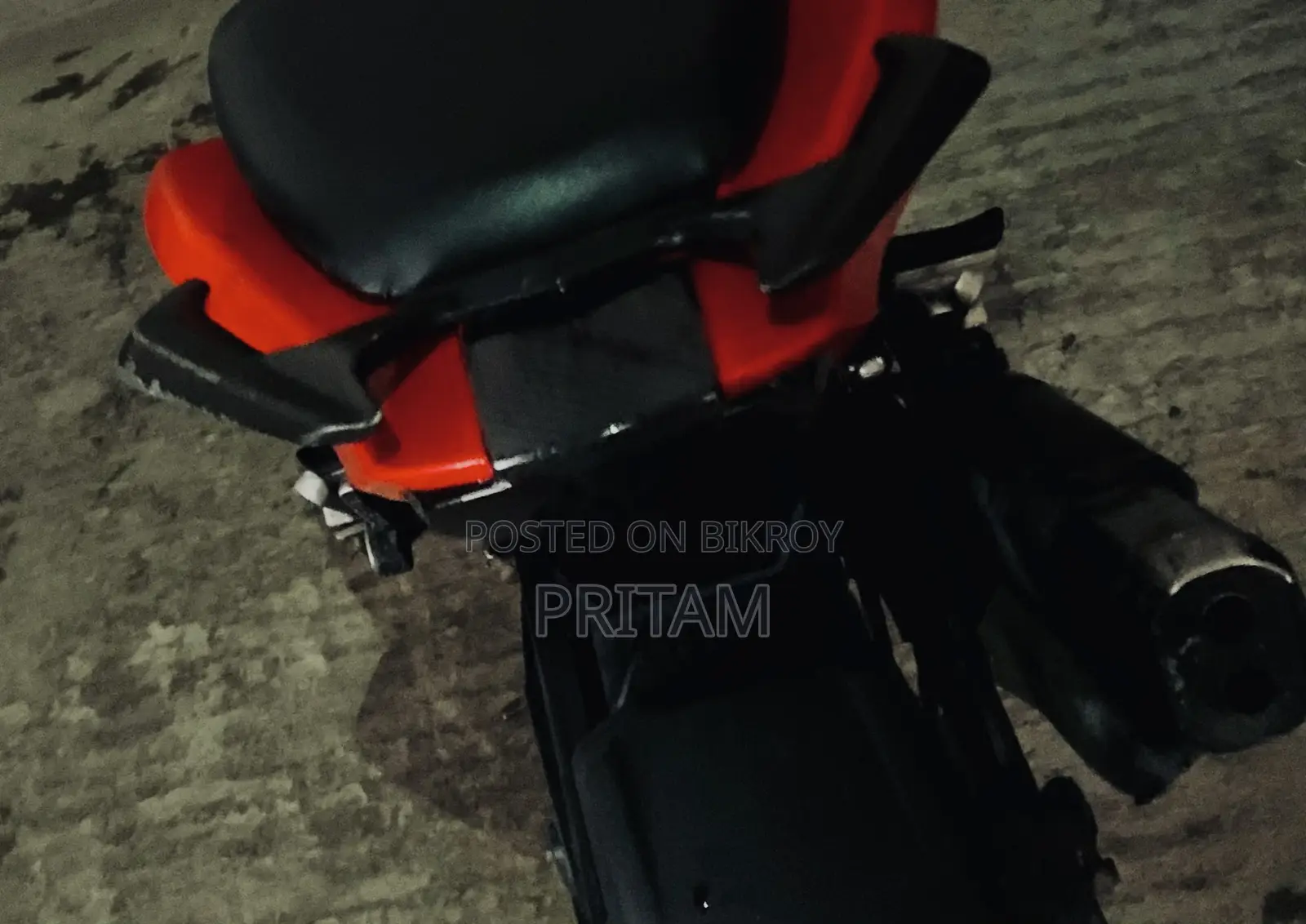 TVS Apache 160 4V 2023 Red